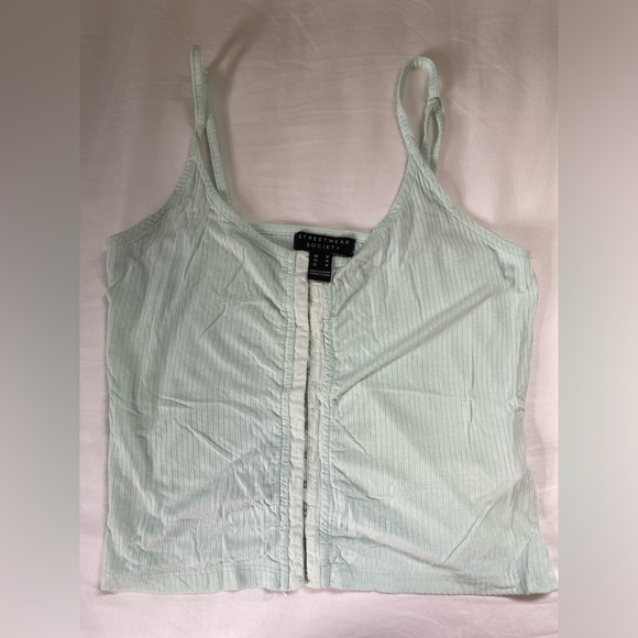 Tank Top Bundle - Picture 7 of 7